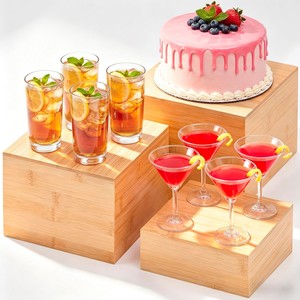 Présentoir à gâteaux en bois de manguier à motifs géométriques - Support de présentation en bois unique pour la vente en gros - Product Image 2