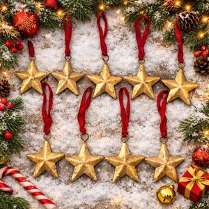 Ornement de Noël en spirale en métal doré avec étoile sur le dessus, décoration miniature moderne pour la table de fête - Product Image 6