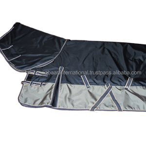 Couverture d'extérieur pour chevaux 1200D imperméable, légère et respirante, avec deux sangles de ventre, disponible en Inde - Vente en gros - Product Image 1