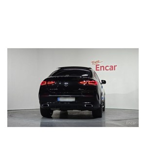 Mercedes-Benz Clase GLE GLE400d 4MATIC Coupé 4WD Diésel Automático 2023, 74,239 km con Cámara Trasera - Product Image 4