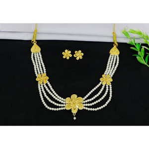 Morison Designer Gold-Plated <b>Jewellery</b> <b>set</b> for Women Traditional Ethnic <b>Jewellery</b> Perfect for Weddings Parties & Festive Wear - Product Image 6