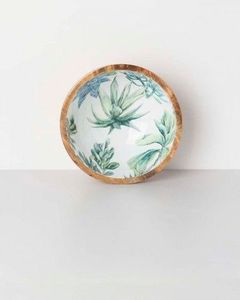 Tazón de ensalada hecho a mano de madera de mango con diseño de hojas tropicales, estilo bohemio, para decoración del hogar. - Product Image 1
