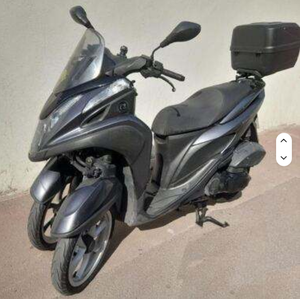 Motocicleta Triciclo Scooter Tricity 125 CVT V-Belt Euro 5 125cc de Segunda Mano en Excelente Estado, Modelo 2024 - Product Image 1