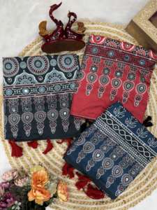 ผ้าซิลค์เครปดีไซน์เนอร์สุดพิเศษพร้อมเสื้อคลุมสุดหรู ทันสมัย สวยงาม  ชุดอินเดียแบบเรียบร้อยสำหรับงานปาร์ตี้และสวมใส่สบายๆ สำหรับผู้หญิง - Product Image 5