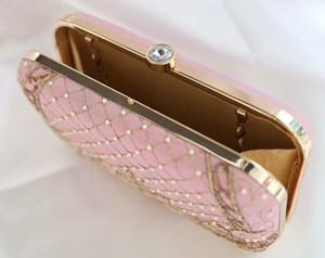Bolso de joyería de diseño hecho a mano con cuentas de estilo indio multicolor, estilo bohemio para fiestas, compras y eventos nocturnos. - Product Image 2