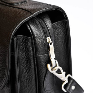 Maletín de Cuero para Portátil, Gran Capacidad, Casual, Hecho en Pakistán, Duradero, Calidad Premium, Unisex, Uso Diario - Product Image 5