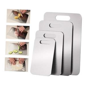 Tabla de cortar de metal ecológica y duradera para usar en la cocina - Product Image 1