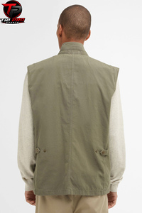 Chaleco Utilitario de Lona Verde Oliva con Estampado, Resistente al Viento, para Hombre, Cuello Alto, Cierre con Cremallera y Botones, Cuatro Bolsillos con Solapa, Estilo Safari para Viajes - Product Image 2