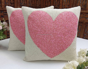 Housse de coussin brodée à la main, carrée, perlée, vintage, anti-plis, avec fermeture éclair, taille personnalisée, pour hôtel et décoration intérieure - Product Image 1