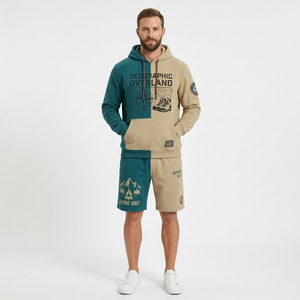 Conjunto Deportivo Informal de Sudadera con Capucha y Pantalones Cortos, Diseño Moderno, Logotipo Personalizado, Impresión en Serigrafía, Estilo Vintage para Hombre - Product Image 5