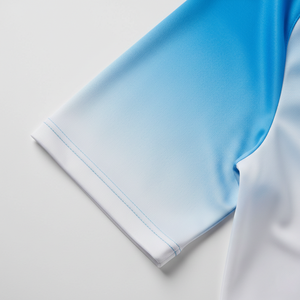 ชุดฟุตบอลยูนิเซ็กซ์พร้อมกางเกงขาสั้น ชุดสองชิ้นแบบพรีเมียมรักษ์โลก ชุดกีฬาฝึกซ้อมฟุตบอลแบบยั่งยืน รับผลิตตามแบบ OEM - Product Image 5