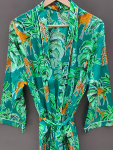 Bata Kimono de Algodón 100% Tejido Transpirable con Estampado de Dibujos Animados para Mujer, Camisón de Verano Hecho a Mano ODM con Cuello en V y Cintura Elástica, Largo Completo/Hasta la Rodilla - Product Image 5