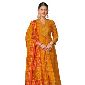 Estampado de seda confeccionado con bordado elegante y Diamante y conjunto de cuatro lados Lattcan dupatta Kurtis - Product Image 1