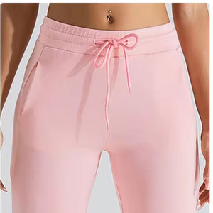 Conjuntos deportivos acampanados de estilo urbano para mujer, ideales para el uso diario, moda urbana y atuendos de corte relajado. - Product Image 5