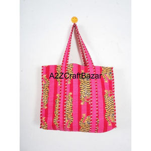 Bolsa de Compras de Algodón Hecha a Mano en India con Estampado Artesanal, Bolsa de Mano para Mujer, Bolsa de Hombro Acolchada con Estampado Artesanal - Product Image 1