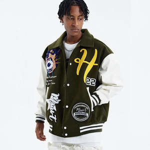 แจ็คเก็ตวาร์ซิตี้ผู้ชายไซส์ใหญ่แบบกำหนดเองขายดี พร้อมปกตั้ง โลโก้ด้านหน้า แขนหนังแกะ ปักลายเชนิลล์ สำหรับฤดูหนาว - Product Image 1