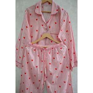 Conjunto de Pijama de Algodón Estampado para Mujer, Suave y Cómodo, Ropa de Dormir Transpirable, Ropa Casual para Estar en Casa - Product Image 4