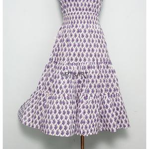 Robe longue ample et décontractée en coton 100% à col en V sans manches pour femme, motif floral, écologique, lavable, respirante, idéale pour l'été - Product Image 3