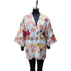 Kimono de Algodón 100% Hecho a Mano, Estilo Holgado, para Otoño o Playa, con Estampados Digitales, Escote Festoneado, Ecológico - Product Image 1