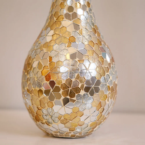 แจกันทรงสูงประดับเปลือกหอยมุกสีขาวสวยงามสง่างาม - Product Image 5