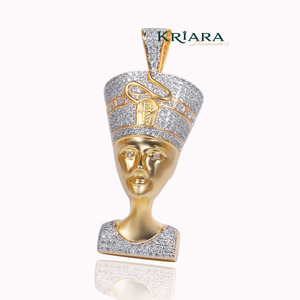 Colgante de Faraón Egipcio en Plata 925 con Baño de Oro de 18K, con Diamantes Redondos Brillantes Cultivados en Laboratorio, Amuleto Unisex de Lujo - Product Image 3