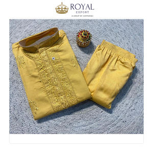 Colección de Diseñador de Ropa Étnica Estilo Indio para Hombre, Kurta de Seda con Bordado Dori y Pijama de Algodón para Fiestas y Eventos - Product Image 5