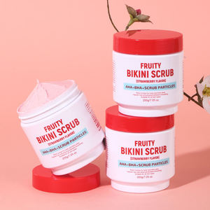 Gommage Yoni à la fraise 140g pour éliminer les taches sombres, éclaircir et blanchir les aisselles et la zone du bikini, prévenir les poils incarnés - Product Image 1