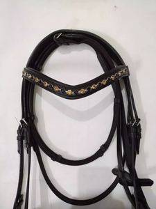 Brida de Doma de Cuero Negro con Diadema Ondulada de Cristal Diamante y Narquera Acolchada FHS BR262701 - Product Image 2