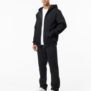 Survêtement Homme Personnalisé en Molleton Lourd et Ample avec Capuche, Coupe Oversize, en Coton Respirant Uni, avec Logo Personnalisé - Product Image 3