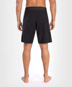 กางเกงชกมวยผู้ชาย UFC น้ำหนักเบา ทนทาน ระบายอากาศได้ดี ผลิตจากผ้าสแปนเด็กซ์/โพลีเอสเตอร์ ย้อมสีแบบ Garment Dyed แห้งเร็ว เหมาะสำหรับออกกำลังกาย คิกบ็อกซิ่ง และบราซิลเลียนยิวยิตสู - Product Image 2