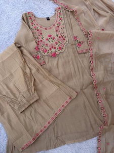 New Collection Casual Dress Ladies <b>Kurti</b> for Party Wear Available at Affordable Price from India for Export - Product Image 4