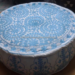 Travail manuel embroiderded pouf marocain - Product Image 1