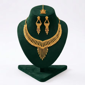 Naykk Creations – Parure de bijoux 4 pièces en laiton plaqué or 24 carats faite à la main pour femme – Haute qualité – Idéale pour fiançailles, anniversaire, mariage - Product Image 1