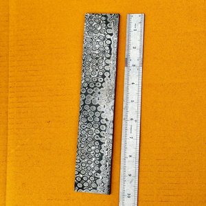 THEWIZ CRAFTS Barra de Acero de Damasco Forjada a Mano 25x5cm, Respaldo Recto, 0.5mm de Grosor, 1 Año de Garantía para Fabricación de Cuchillos Personalizados - Product Image 3