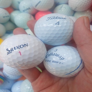 Pelotas de Golf Recicladas Premium, Limpiadas y Clasificadas Profesionalmente para Suministro B2B - Product Image 2
