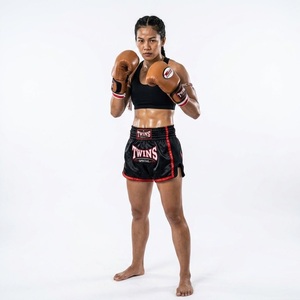 Guantes de Boxeo de Cuero Vacuno Genuino de Primera Calidad, Cierre Ajustable con Gancho y Bucle, Unisex, Logotipo Personalizado, Venta al Por Mayor, Guantes Retro - Product Image 2