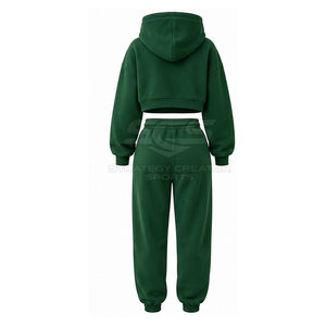 Ensemble de sweats à capuche courts pour femmes, en tissu doux, coupe confortable et design élégant en deux pièces pour un style décontracté. - Product Image 5