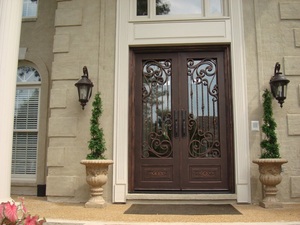 Puertas decorativas exteriores de alta demanda con hierro forjado y vidrio atraen a los mercados residenciales de lujo. - Product Image 4