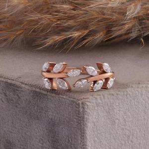 Anillo de Diamantes con Forma de Hoja de Calidad de Exportación, Oro Rosa, Anillo de Compromiso y Boda para Mujer, Corte Marquesa, Estilo Natural, Joyería de Moda - Product Image 1