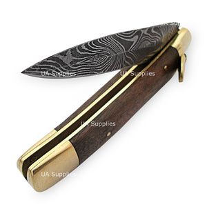 Cuchillo de bolsillo plegable de caza UA Supplies, hecho a mano, de acero de Damasco, con bloqueo de palanca, grado industrial 9, longitud total, detalles en latón - Product Image 2