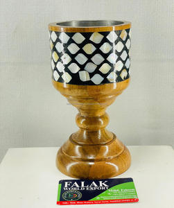 Brûleur d'encens en bois de santal fait main avec motif mosaïque pour une utilisation aromatique toute l'année - Product Image 2