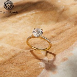 Bague de fiançailles Charm_Jewells pour femme en argent plaqué or avec moissanite taille coussin, sertissage classique à griffes, bande pavée, certifiée IGI - Product Image 1