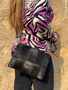 High Quality Custom Cowhide Leather Crossbody Bag for Women Fashionable High Quality Genuine Leather Luxury Shoulder Handbags - Product Image 2