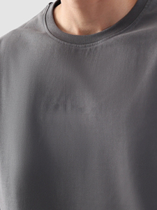 Camiseta de Algodón Extra Grande para Hombre, Estilo Minimalista, Casual, Urbano, Corte Cuadrado Premium, Camiseta Extra Grande de Alta Calidad - Product Image 4