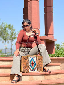 กระเป๋าถือผู้หญิงหนังแท้หรูหราแฟชั่นใช้งานได้หลากหลายงานตามสั่ง - Product Image 3