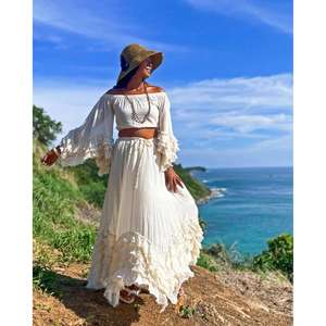 Ensemble deux pièces bohème pour femmes, haut court à épaules dénudées, jupe longue à volants, tenue bohème d'été pour la plage - Product Image 2