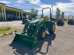 Tracteur compact 2026 3033R Z207825 – Équipement Premium Prêt à l'Exportation - Product Image 1