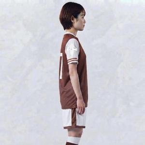 Camiseta de Fútbol para Mujer, con Logotipo Blanco, 100% Poliéster, Impresión por Transferencia de Calor, Manga Corta, Transpirable y de Secado Rápido - Product Image 3