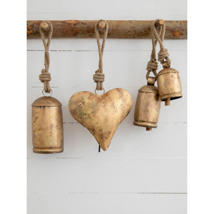 Décorations de Noël, clochettes en métal plaqué laiton faites à la main, ensemble de 4 clochettes rustiques écologiques personnalisables - Product Image 6