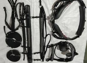 Arnés de conducción de caballos con logotipo personalizado, conjunto completo de cuero personalizado, equipo de equitación al por mayor - Product Image 2